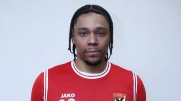 الأهلي يضم الأمريكي زاك لوفتن لتدعيم رجال السلة الأهلي يضم الأمريكي زاك لوفتن لتدعيم رجال السلة