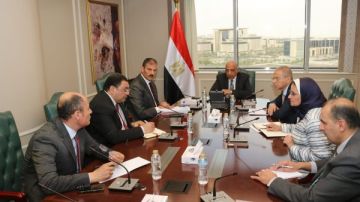 بسبب أحداث المنطقة.. الكهرباء تراجع مخزون الوقود والالتزام بنمط التشغيل الجديد