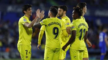 فياريال يهزم ريال سوسيداد 3-1 في الدوري الإسباني فياريال يهزم ريال سوسيداد 3-1 في الدوري الإسباني