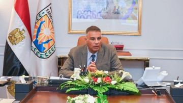 محافظ جنوب سيناء يضع اللمسات النهائية لاحتفالات العيد القومي الـ37 محافظ جنوب سيناء يضع اللمسات النهائية لاحتفالات العيد القومي الـ37