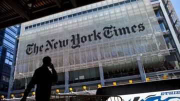 إدارة ترامب تهدد بسحب تراخيص البث من المحطات التلفزيونية بسبب تغطيتها للحرب على إيران