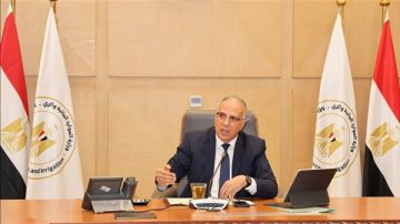 الري: ضمان المناسيب الآمنة أمام وخلف محطات الرفع في المحافظات