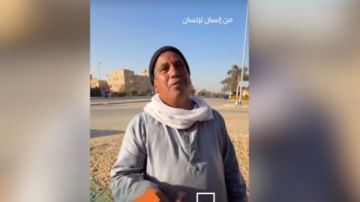 مذيع حياة كريمة يهدي 20 ألف جنيه لعامل بسيط تمنى بناء مسجد مذيع حياة كريمة يهدي 20 ألف جنيه لعامل بسيط تمنى بناء مسجد