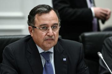 نبيل فهمي أمينا عاما لجامعة الدول العربية خلفا لأحمد أبوالغيط