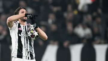 يوفنتوس يقترب من تمديد عقد مانويل لوكاتيلي حتى 2030