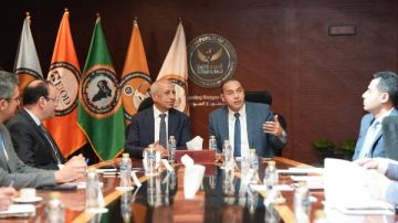 الرقابة المالية تعزز التعاون مع الأكاديمية العربية لتطوير مهارات القطاع غير المصرفي