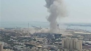 انفجارات تهز سماء دبي والدوحة انفجارات تهز سماء دبي والدوحة