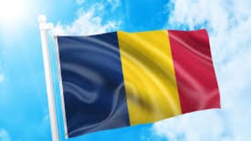 تشاد تجلي لاجئين سودانيين مع تصاعد التوتر .. وانتشار قواتها العسكرية قرب الحدود