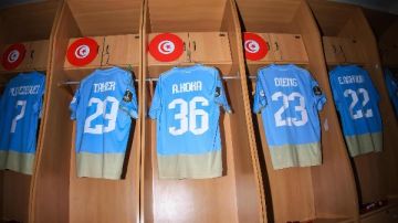 شاهد.. غرفة ملابس الأهلي في استاد رادس قبل مواجهة الترجي بدوري أبطال أفريقيا شاهد.. غرفة ملابس الأهلي في استاد رادس قبل مواجهة الترجي بدوري أبطال أفريقيا