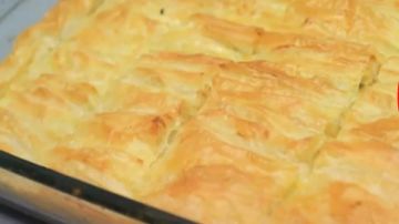 طريقة عمل جلاش بالدجاج والسبانخ بمذاق لا يقاوم طريقة عمل جلاش بالدجاج والسبانخ بمذاق لا يقاوم