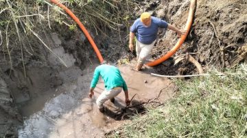 محافظ كفر الشيخ يوجه بإصلاح خط مياه الشرب العمومي بطريق دسوق صور