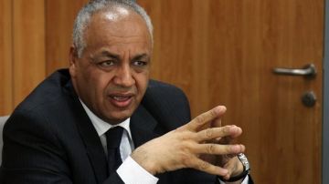 مصطفى بكري يدعو لوحدة الصف خلف الدولة في مواجهة التحديات