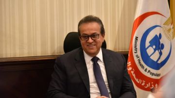 وزير الصحة: إدخال الروبوتات الجراحية والذكاء الاصطناعي في جراحات العظام