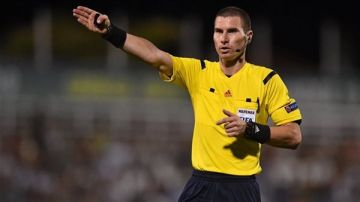 البلغاري جورجي كاباكوف حكما لمباراة مصر وإسبانيا الودية