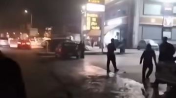 بالأسماء .. إصابة سيدة ورجل باختناق في احتراق قاعة أفراح بدمياط الجديدة