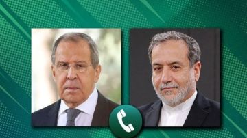 في اتصال هاتفي.. وزيرا الخارجية الروسي والإيراني يبحثان التصعيد الحاد بمنطقة غرب آسيا