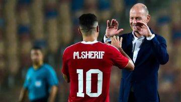 قبل قمة الأهلي والترجي.. الكاف يسلط الضوء على استراتيجيات ييس توروب