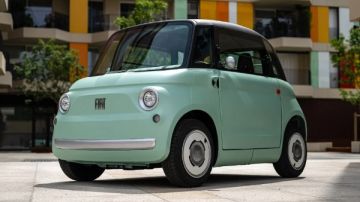 أصغر سيارة تقدمها FIAT في العالم.. توبولينو تخطف الأنظار صور
