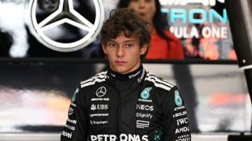 أنتونيلي يحقق رقما قياسيا في الصين وسط هيمنة مرسيدس