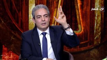 مازحا عمرو أديب.. طارق سعدة: كل اللي اسمهم عمرو محظوظين فيديو مازحا عمرو أديب.. طارق سعدة: كل اللي اسمهم عمرو محظوظين فيديو