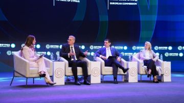 وزير البترول ونظيره القبرصي يؤكدان أهمية الاتفاق الاطاري بين البلدين لتشجيع الاستثمارات مع الشركاء في مجال الغاز