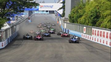 الحرب ضد إيران.. إلغاء سباقي الفورمولا 1 في البحرين والسعودية