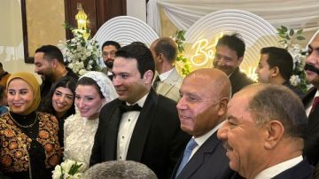 بحضور رئيسي البرلمان ووزير الداخلية السابقون.. صور جديدة من حفل زفاف النائب عبد المنعم إمام بحضور رئيسي البرلمان ووزير الداخلية السابقون.. صور جديدة من حفل زفاف النائب عبد المنعم إمام