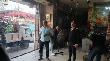 غلق وتشميع كافيهات مخالفة بأرض اللواء وقطع المرافق عنها