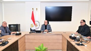 سويلم يتابع أعمال إزالة التعديات على مجرى نهر النيل ضمن المشروع القومي لضبط النيل 