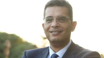 محافظ البحر الأحمر يدعو المواطنين إلى سرعة تقنين أوضاع أراضي وضع اليد عبر المنصة الوطنية