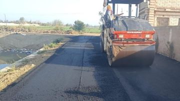 مشروعات الخطة الاستثمارية.. محافظ كفر الشيخ يتابع أعمال الرصف ببيلا صور