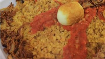 أكلة آخر يوم رمضان.. طريقة عمل كشري أصفر بأسهل الخطوات