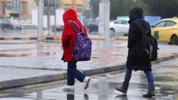 التعليم تحسم الجدل بشأن تعطيل الدراسة يومي الأربعاء والخميس بسبب الأحوال الجوية