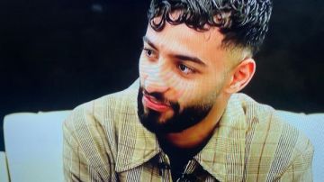 بعبع المدافعين وحراس المرمى.. رامز جلال يقدم اللاعب السعودي صالح أبو الشامات