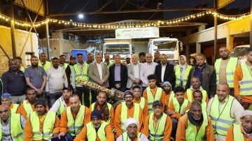 تقديرا لجهودهم المخلصة على مدار شهر كامل.. محافظ أسوان يكرم العاملين