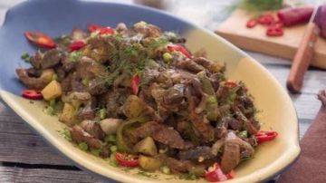 طريقة عمل المزاليكا كبدة وكلاوي وقلوب.. بنفس طعم الجاهز