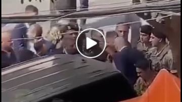 فيديو سحل السفير الإيراني في لبنان يشعل السوشيال ميديا.. ماذا حدث؟ فيديو سحل السفير الإيراني في لبنان يشعل السوشيال ميديا.. ماذا حدث؟