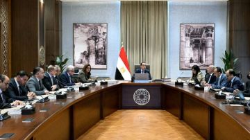 مدبولي يتابع إحياء القاهرة التاريخية .. والتشغيل التجريبي لـ تلال الفسطاط ينطلق قريبا مدبولي يتابع إحياء القاهرة التاريخية .. والتشغيل التجريبي لـ تلال الفسطاط ينطلق قريبا