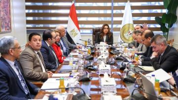 منال عوض: دمج البيئة بالتنمية المحلية وتطوير المخلفات ومتابعة مخالفات البناء بالمحافظات منال عوض: دمج البيئة بالتنمية المحلية وتطوير المخلفات ومتابعة مخالفات البناء بالمحافظات