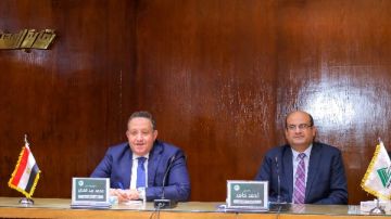 نقيب المهندسين يبحث تطوير منظومة العمل الإداري ووضع رؤية للمرحلة المقبلة