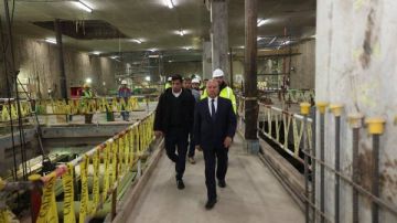 النقل: عودة السكان المتضررين من حفر مترو الخط الرابع بعد التأكد من سلامة المبنيين النقل: عودة السكان المتضررين من حفر مترو الخط الرابع بعد التأكد من سلامة المبنيين