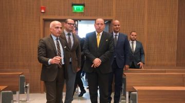 رئيس جامعة المنصورة يزور جامعة عين شمس لتعزيز سبل التعاون الأكاديمي المشترك بينهما