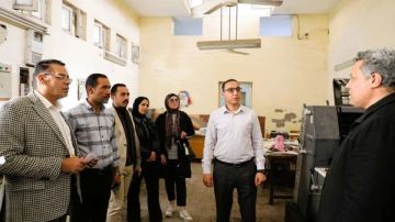 نائب محافظ المنيا يتفقد المشروعات الخدمية والإنتاجية لتعظيم الموارد