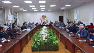 العمل تفتح حوار لمناقشة طلبات بتعديل بعض أحكام قانون المنظمات النقابيةالعمالية العمل تفتح حوار لمناقشة طلبات بتعديل بعض أحكام قانون المنظمات النقابيةالعمالية