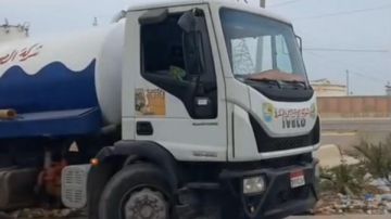 فرغ مية الصرف في عرض الشارع تحقيق عاجل بالإسكندرية بعد تصرف صادم