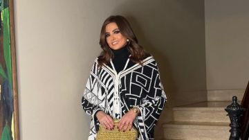 قفطان غير تقليدي.. بشرى تستعرض جمالها