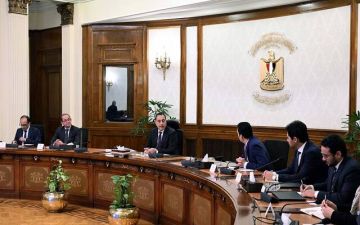 مدبولي: دعم الشراكة مع سكاتك لتعزيز الطاقة المتجددة والهيدروجين الأخضر