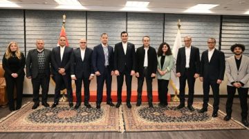 وزارة الرياضة وشركة استادات تبحثان سبل تعزيز التعاون المشترك في عدد من المشروعات وزارة الرياضة وشركة استادات تبحثان سبل تعزيز التعاون المشترك في عدد من المشروعات