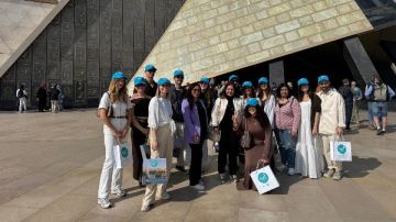 وزارة السياحة والآثار تنظم رحلة تعريفية لـ 12 مؤثر فرنسي وإيطالي وزارة السياحة والآثار تنظم رحلة تعريفية لـ 12 مؤثر فرنسي وإيطالي