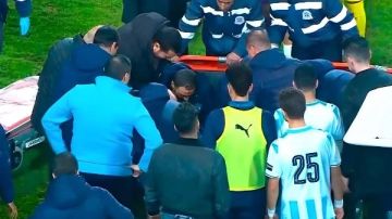 الكل حواليه بيعيط تطور غير متوقع في بلع نجم بيراميدز لسانه بمباراة بتروجت